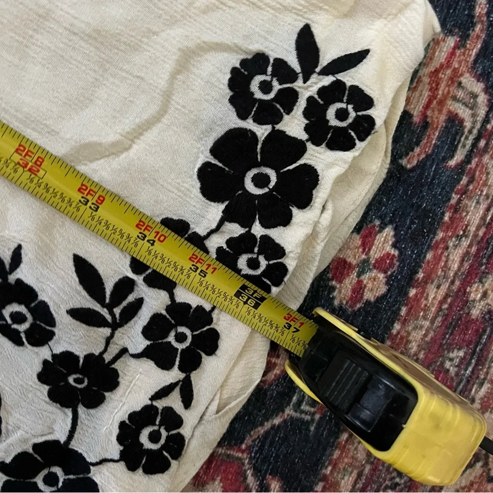 Forever 21 Black and White Floral Pants - Picture 8 of 8